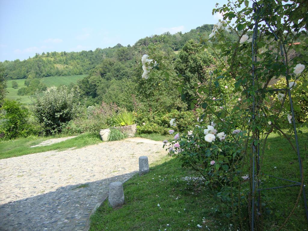 Bed and Breakfast Cascina Nel Bosco Moncucco Torinese Экстерьер фото